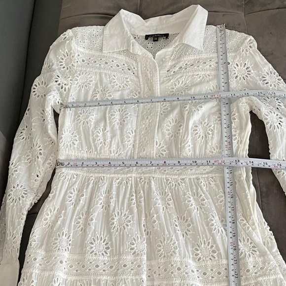 Lace Dress - Long Sleeves - Picture 9 of 10